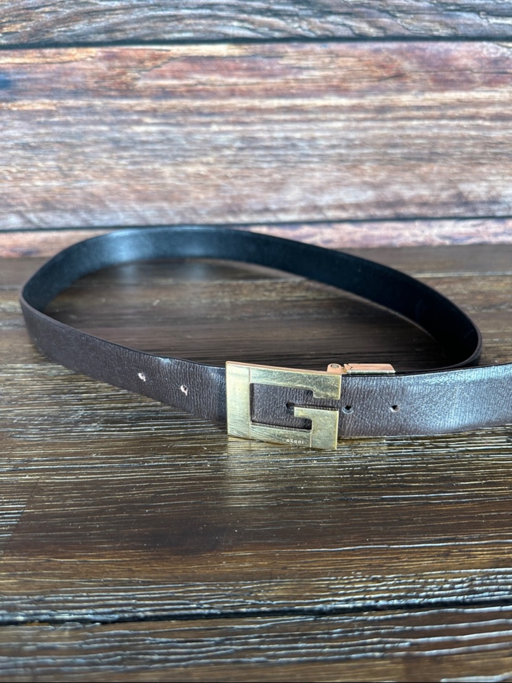 Vintage Gucci Reversible Black and Brown Leather Belt!